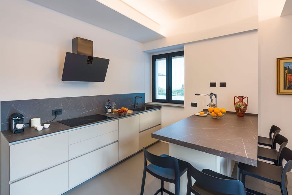 Autumn, Kitchen, Spring, Summer