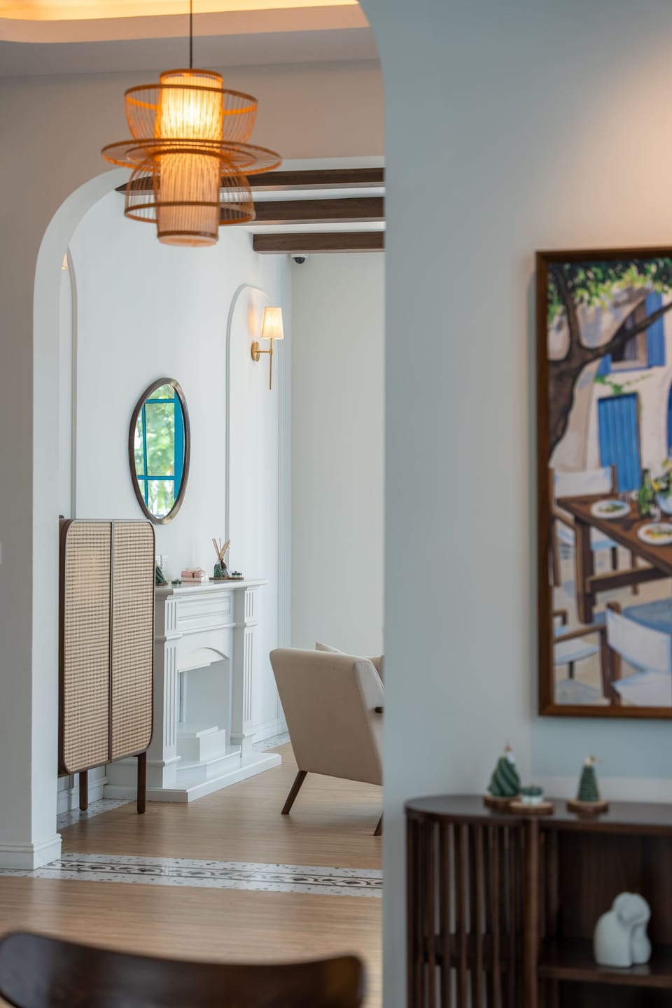 Electric kettle, dining tables