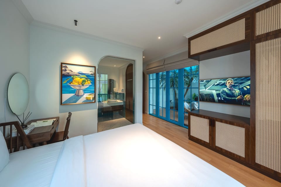 Design Villa | 6 bedrooms, desk, laptop workspace, free WiFi