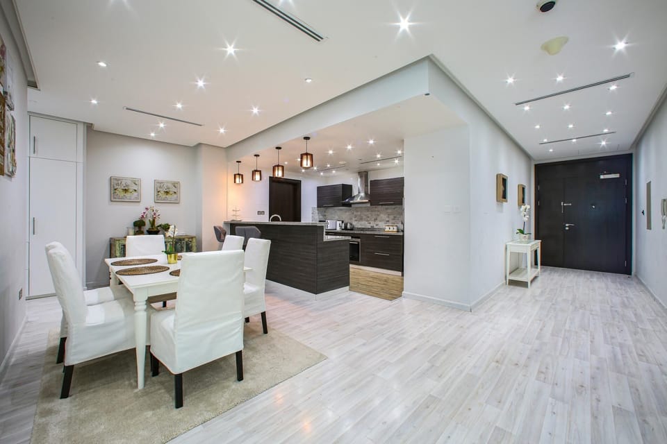 Stunning, Spacious 3 BR + Maids Room, Dubai Marina (42)