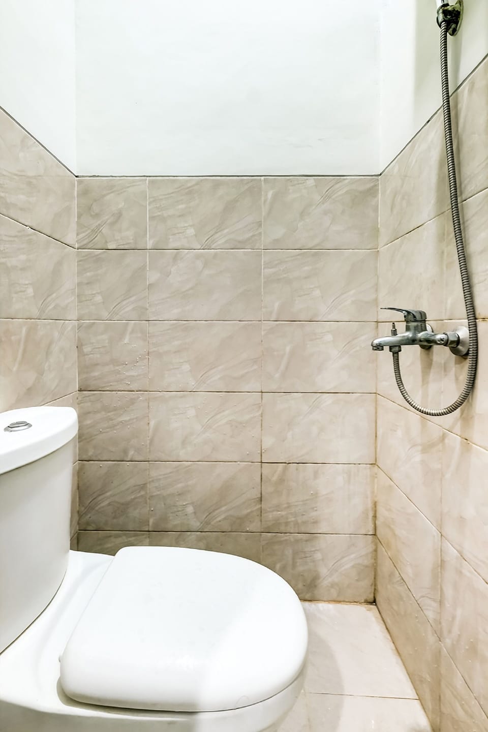 Standard Double Room | Bathroom | Shower, soap