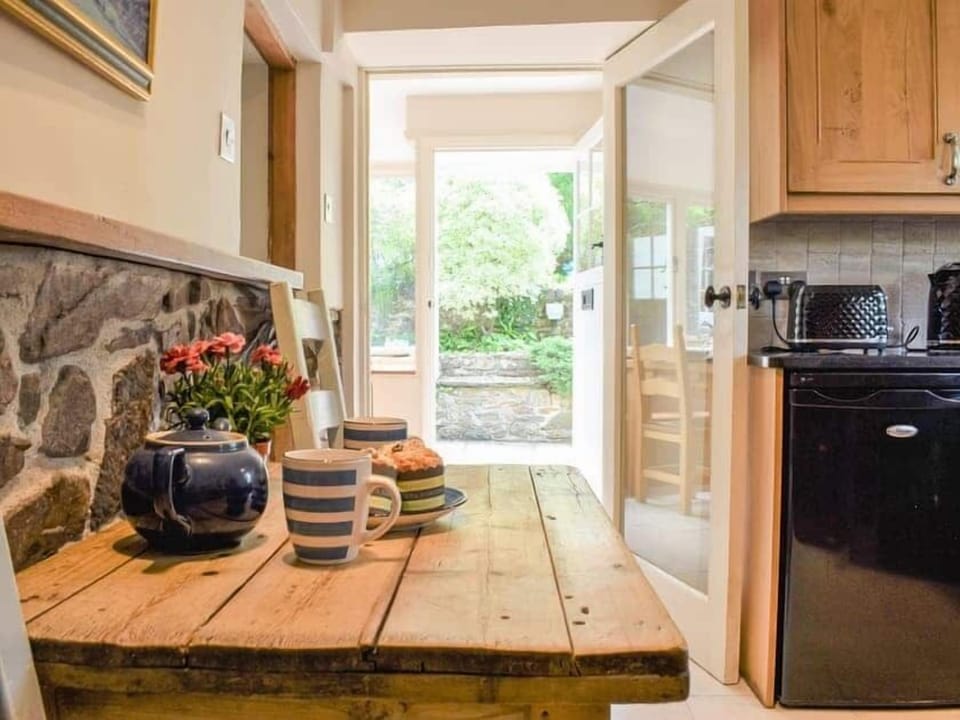 small kitchen table