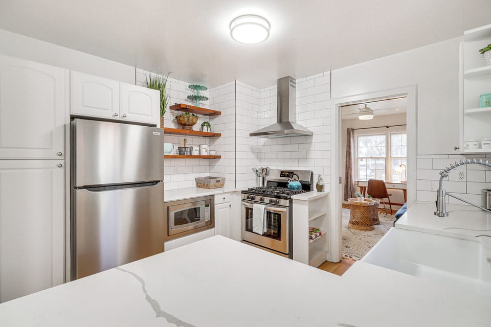 House (2 Bedrooms) | Interior