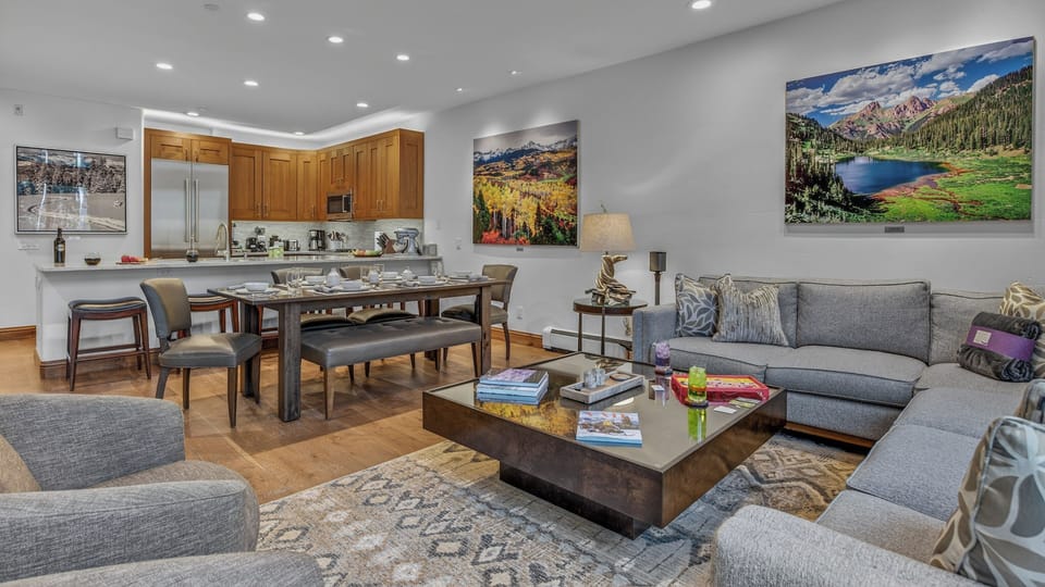 Great Room, Main Level - Open layout with dining area and seating
