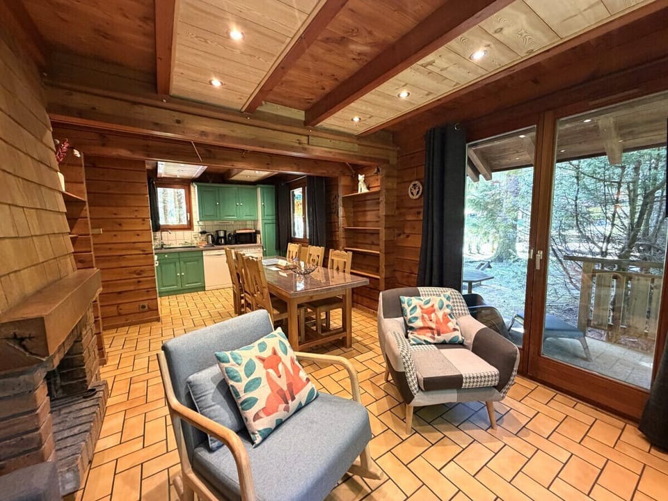 Living room with fireplace