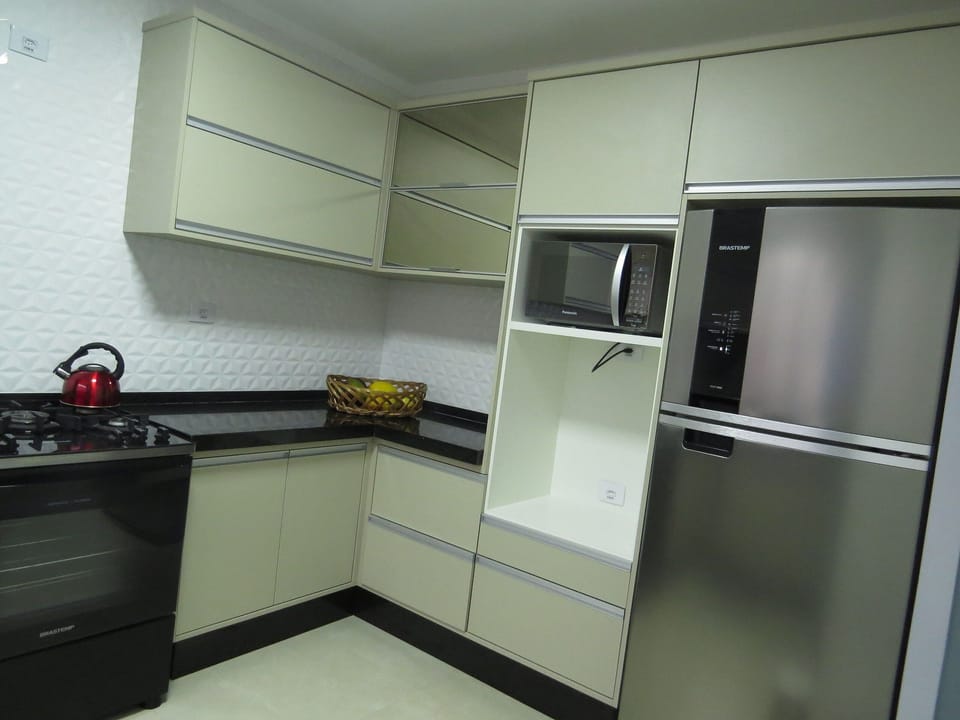 Deluxe Villa | Private kitchen | Full-size fridge, microwave, rice cooker, blender