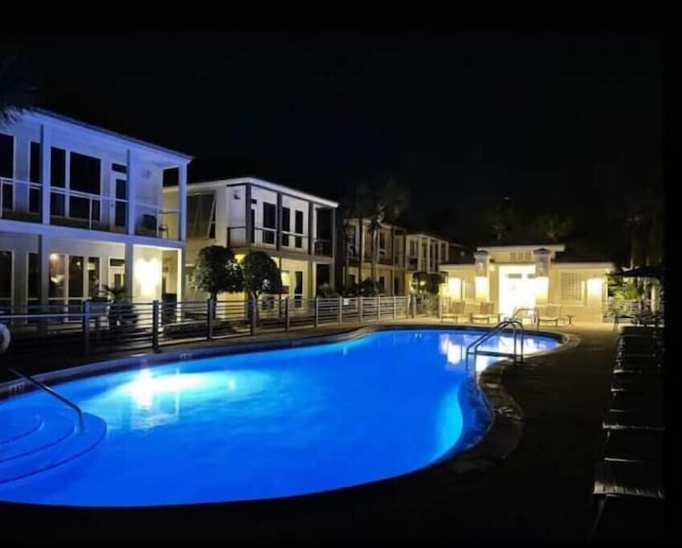 Large community pool that is heated from February 15 to April 15