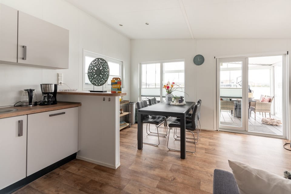 The living room of holiday park Klein Vink Boulevard 27 - EEZZ