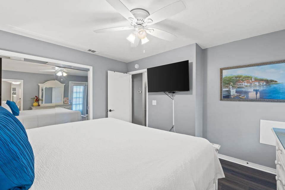 2nd Floor Primary Bedroom with King Size Bed