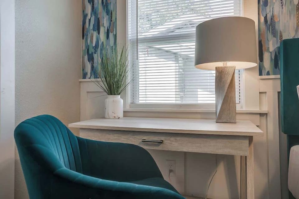 Need to catch up on work or planning? This functional desk space provides a quiet, well-lit spot to focus. With easy access to outlets and a comfortable chair, it’s perfect for checking emails, journaling, or making the most of a productive moment.