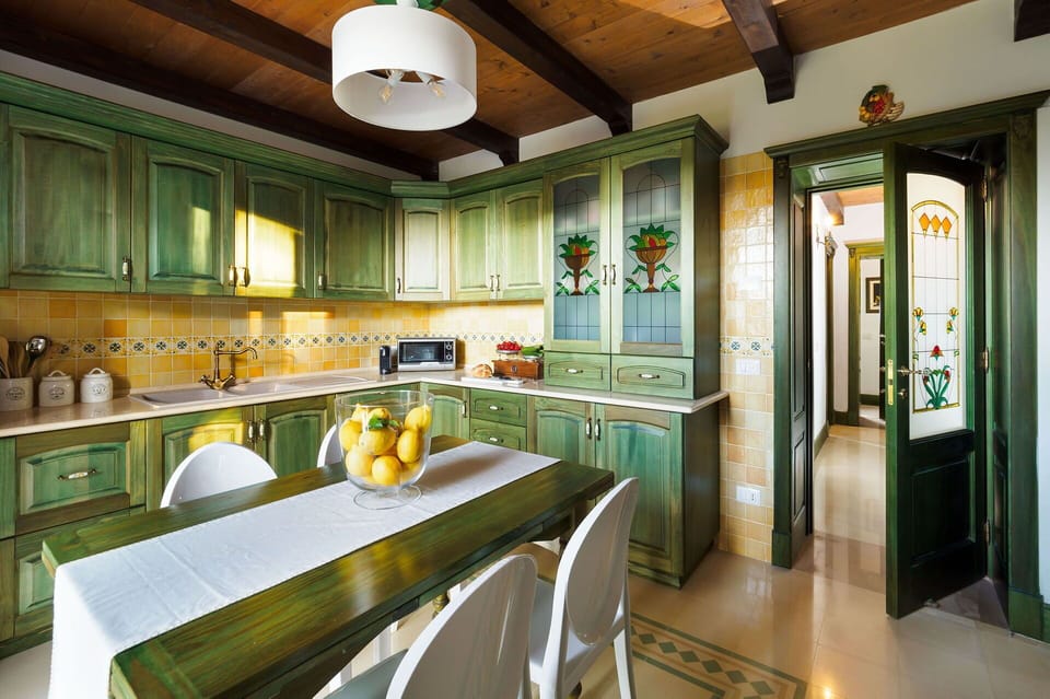 Autumn, Kitchen, Spring, Summer