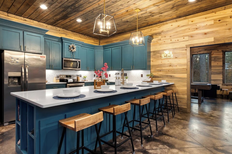 KITCHEN | Gourmet kitchen that is fully equipped with everything you need to make your meals