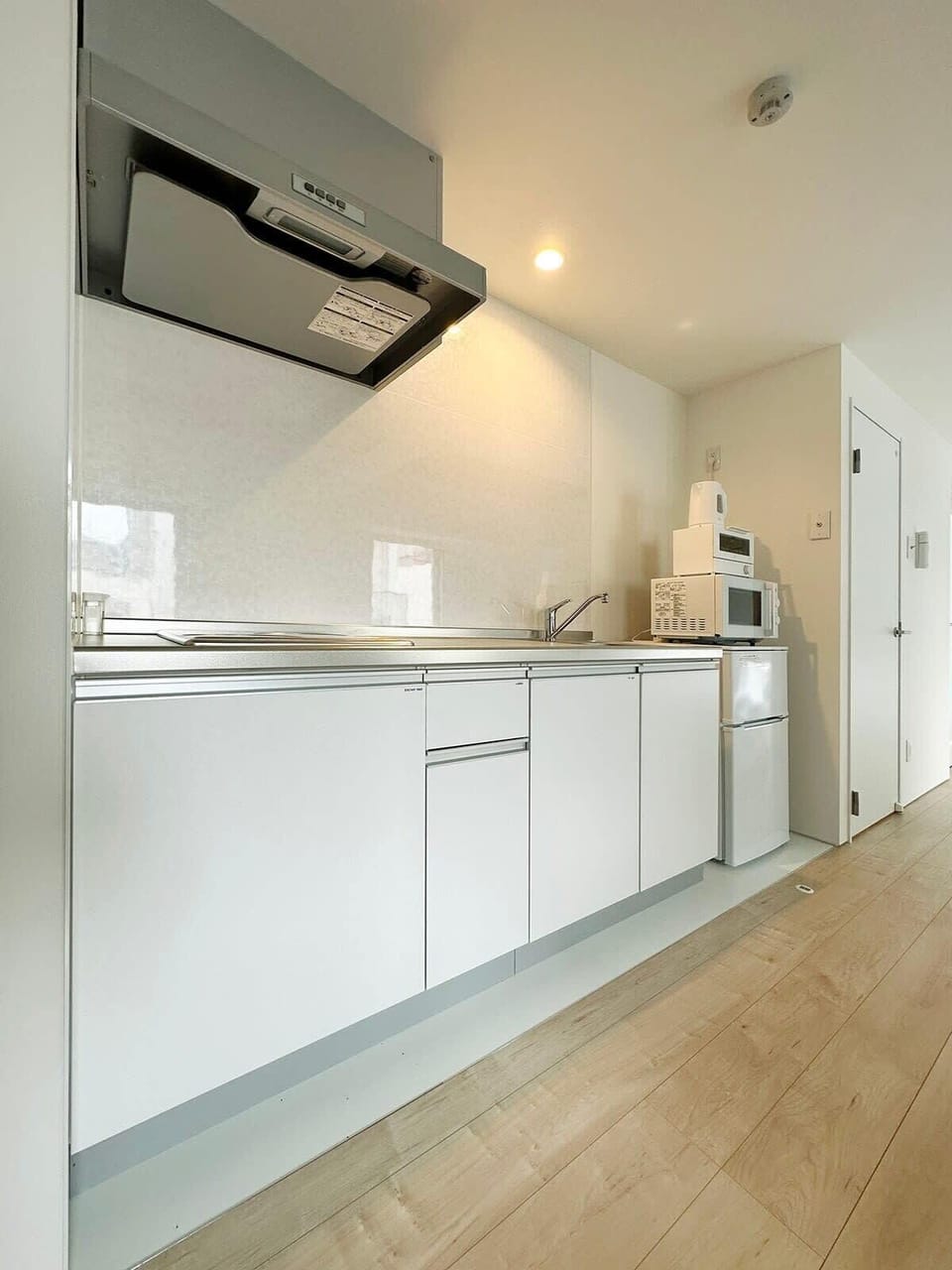 Kitchen Cabinet