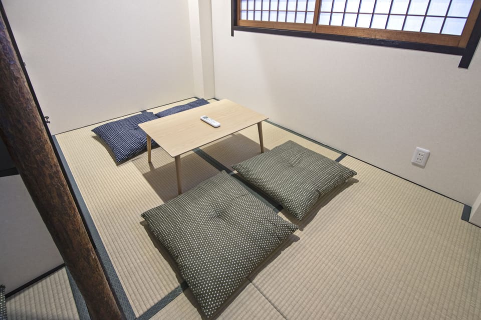 Deluxe Villa | Living area | Flat-screen TV