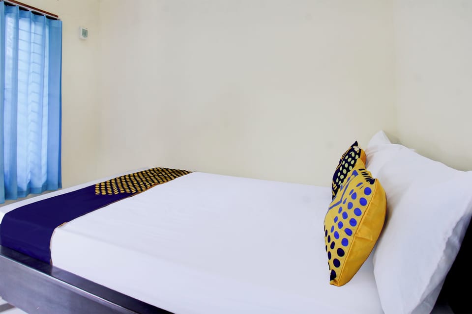 Deluxe Double Room | Bed sheets