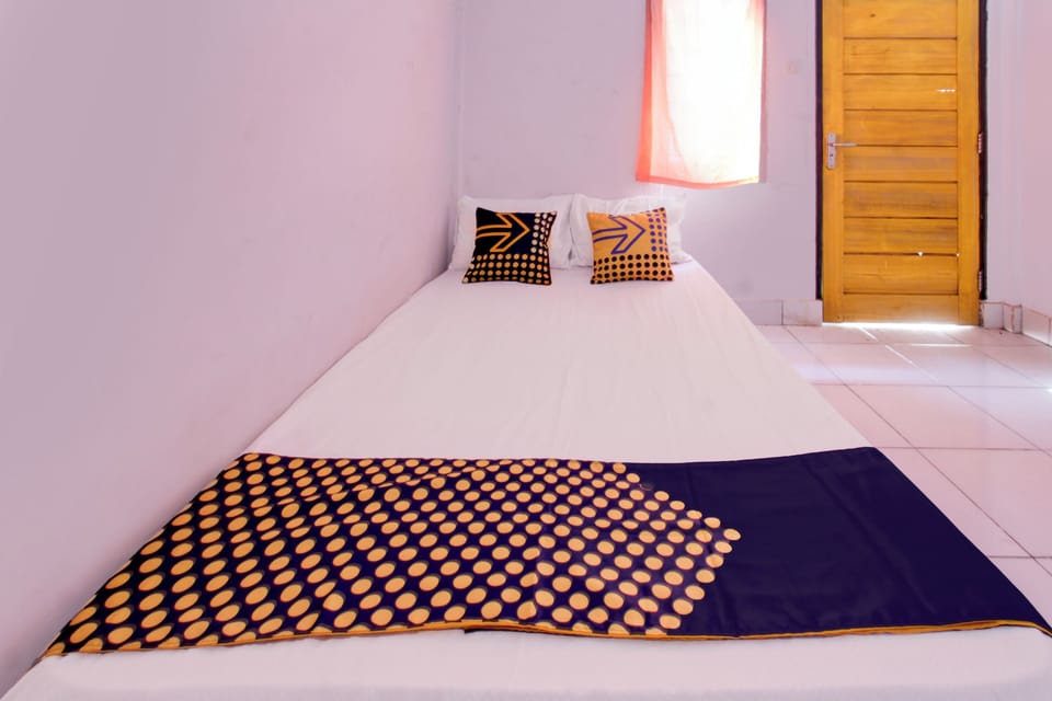 Deluxe Double Room | WiFi (free), bed sheets