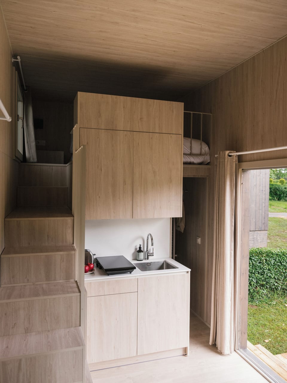 Comfort House | Private kitchen | Fridge, microwave, espresso maker, highchair