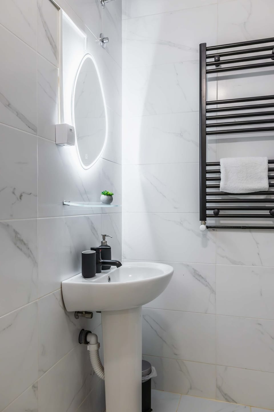 Standard Room | Bathroom | Hair dryer