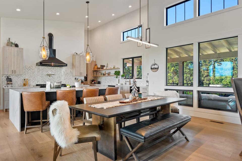 Dine at the table or kitchen island!