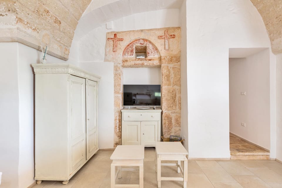 Villa | Living area | Flat-screen TV