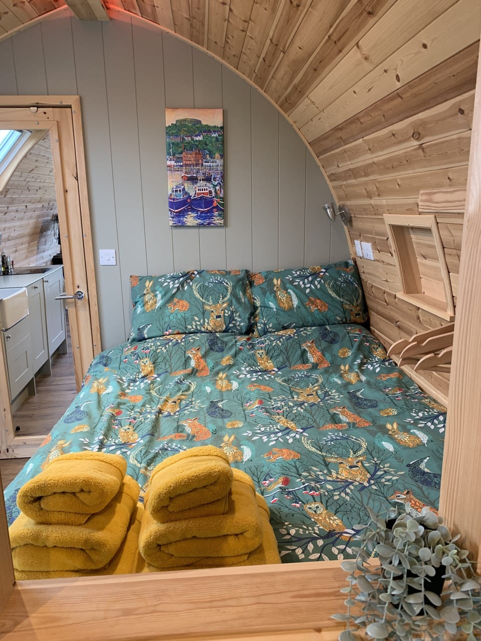 King Size Bed