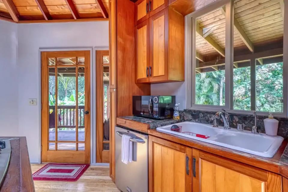 Kitchen is equipped with everything you need to prepare sumptuous meals.