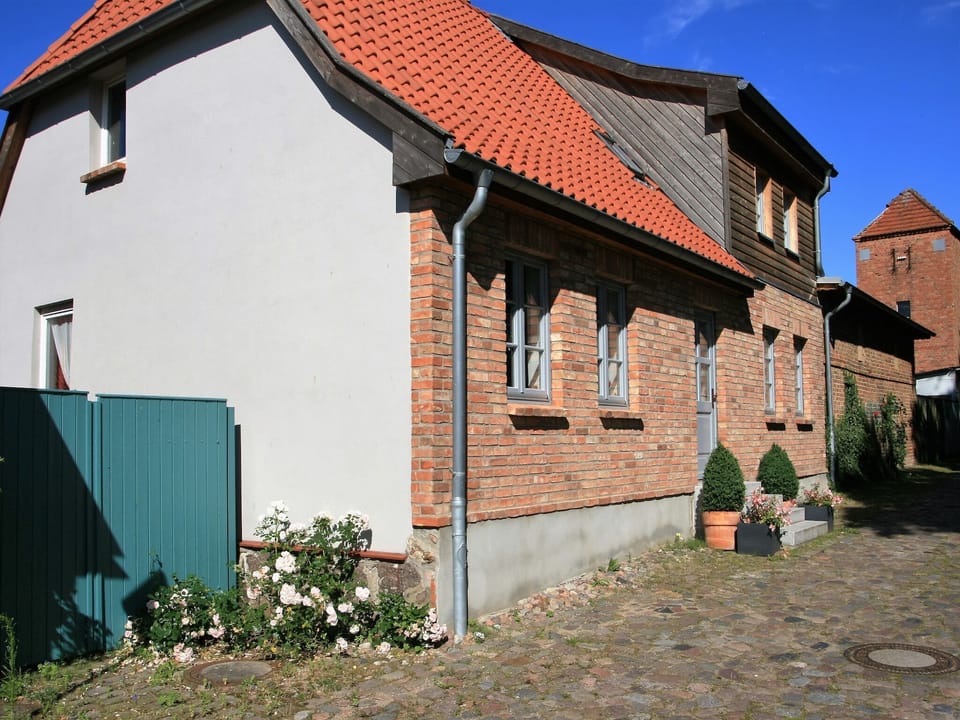 Holiday Home Exterior [summer]