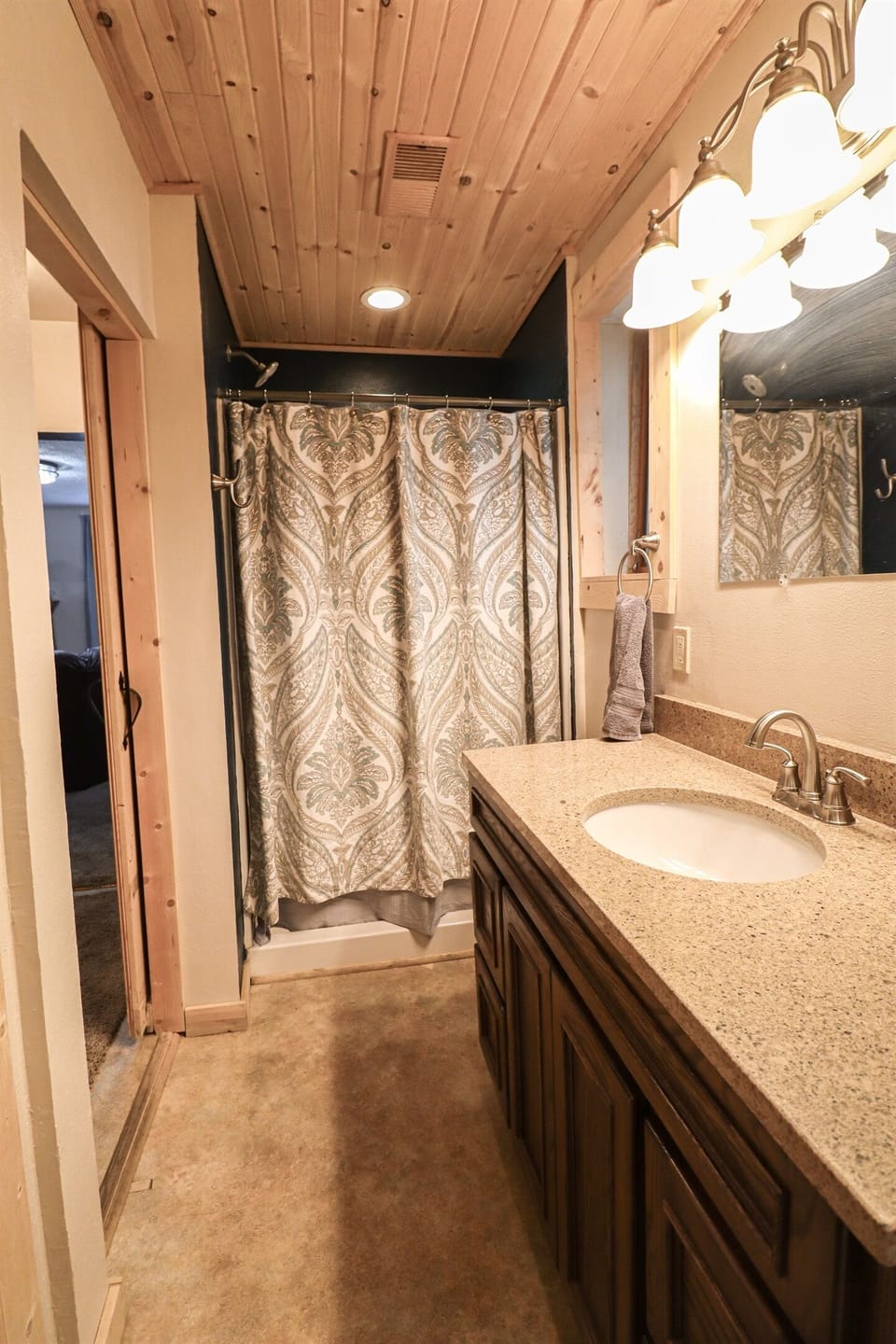 Downstairs bathroom