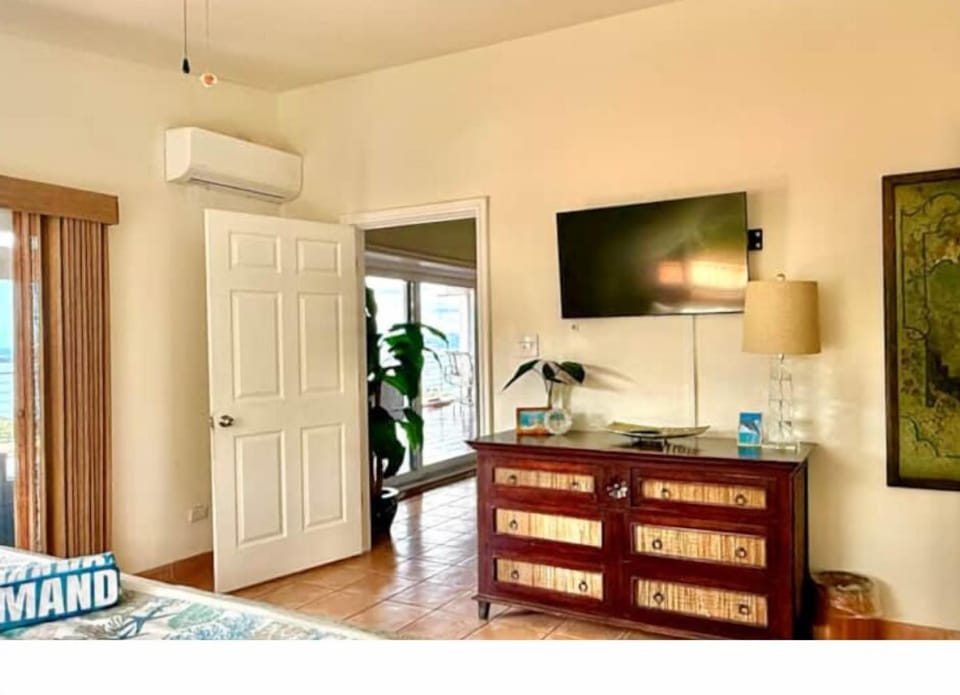 Bedroom 1 (2)
