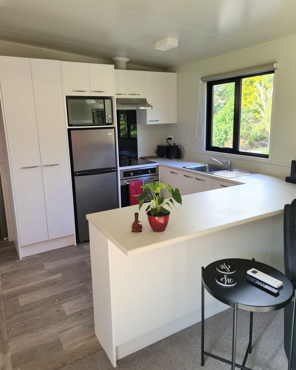 Panoramic Villa | Private kitchen | Electric kettle