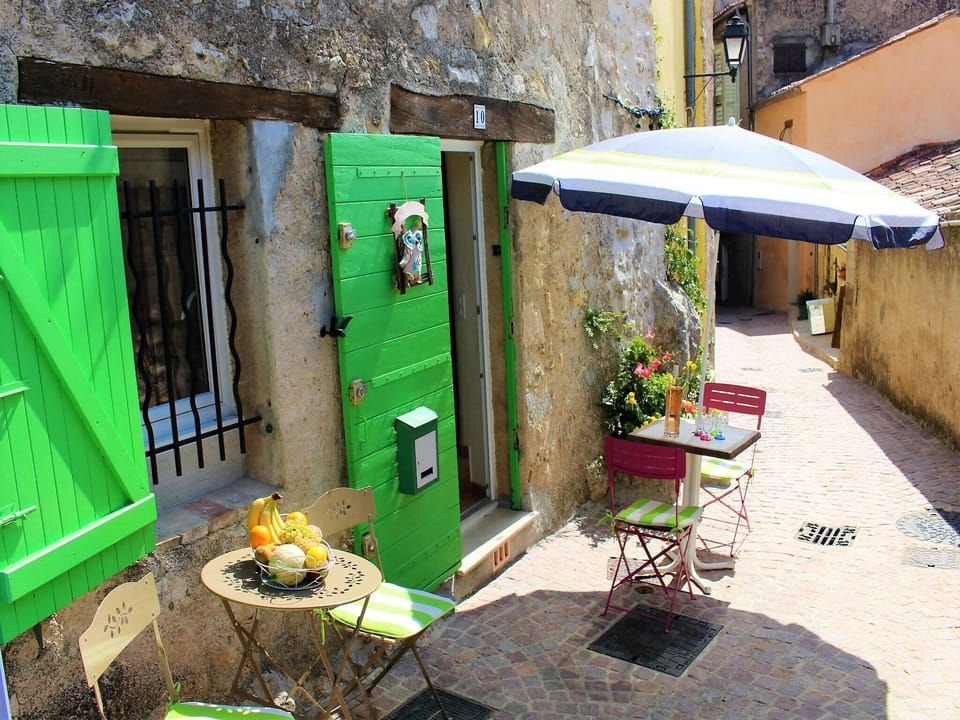 Holiday Home Exterior [summer]