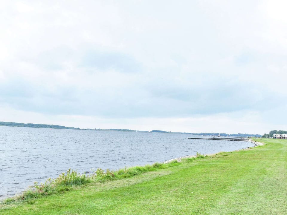 Immediate Surroundings [summer] (<1 km)