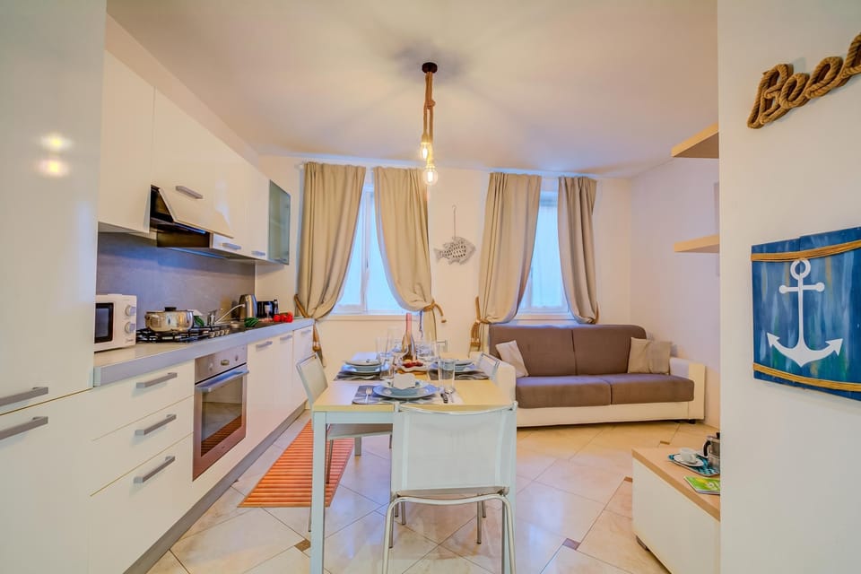 Kitchen and dining area