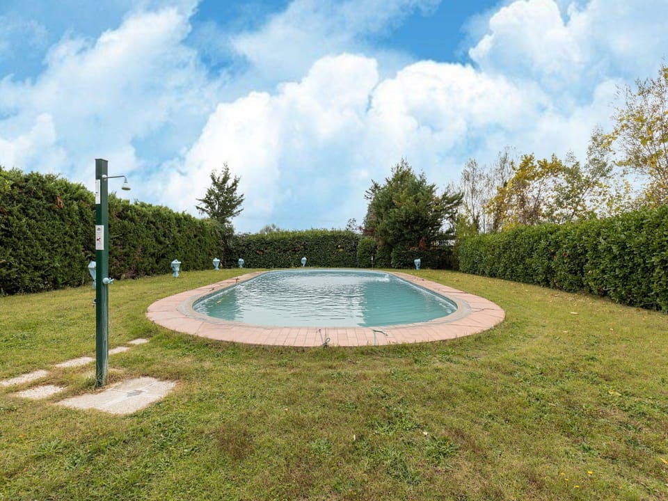 Holiday Home Swimming Pool
