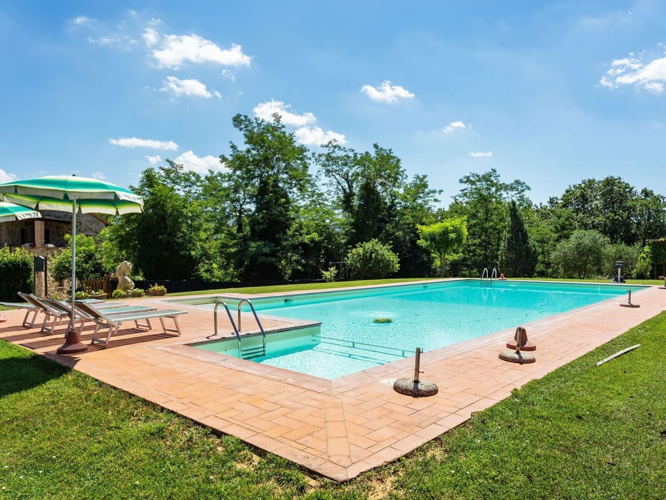 Holiday Home Swimming Pool