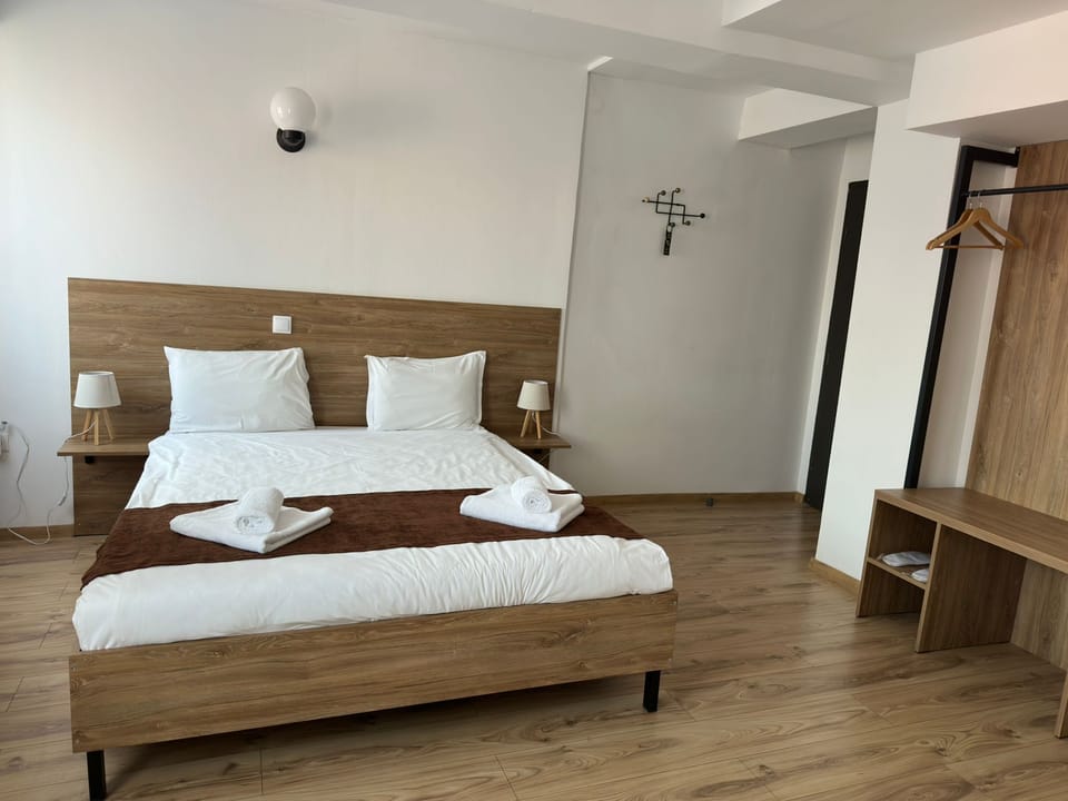 Family Apartment | Minibar, free WiFi, bed sheets