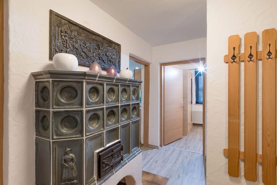 Entrance / Reception