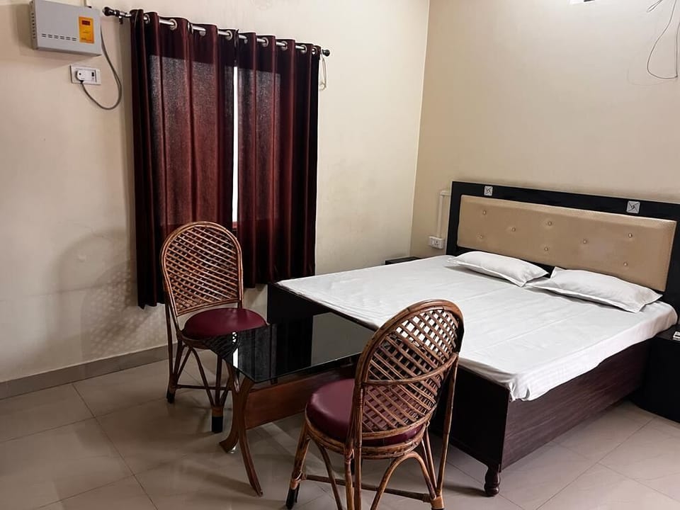Deluxe Room | 1 bedroom, free WiFi