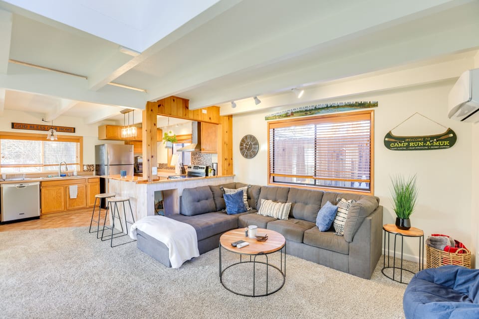 House (2 Bedrooms) | Front of property