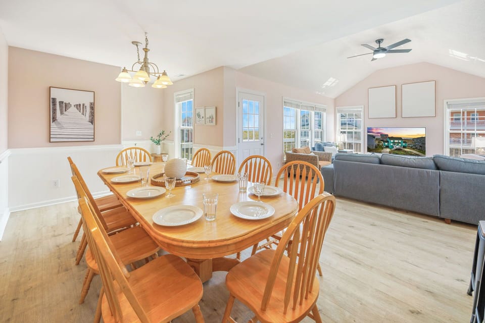 Surf or Sound Realty - 1188 - Look N Sea - Dining Area -4
