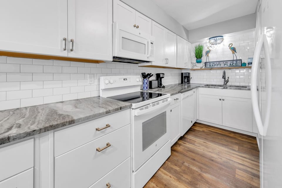 Fully equipped kitchen