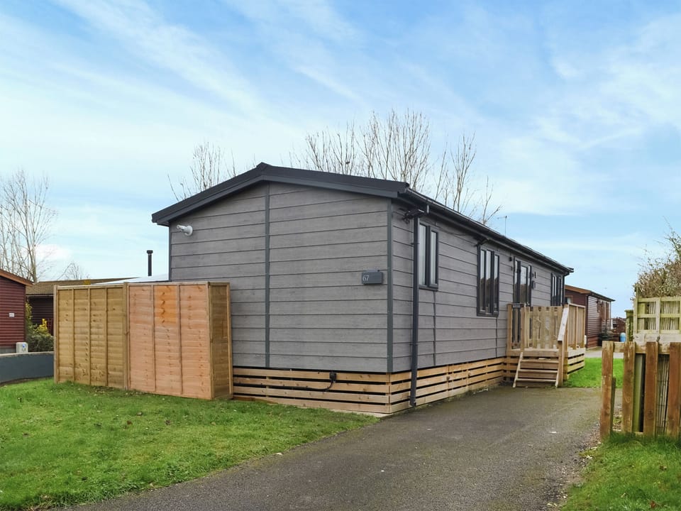 Exterior | Harwood Lodge - Harwood Properties, Wilberfoss