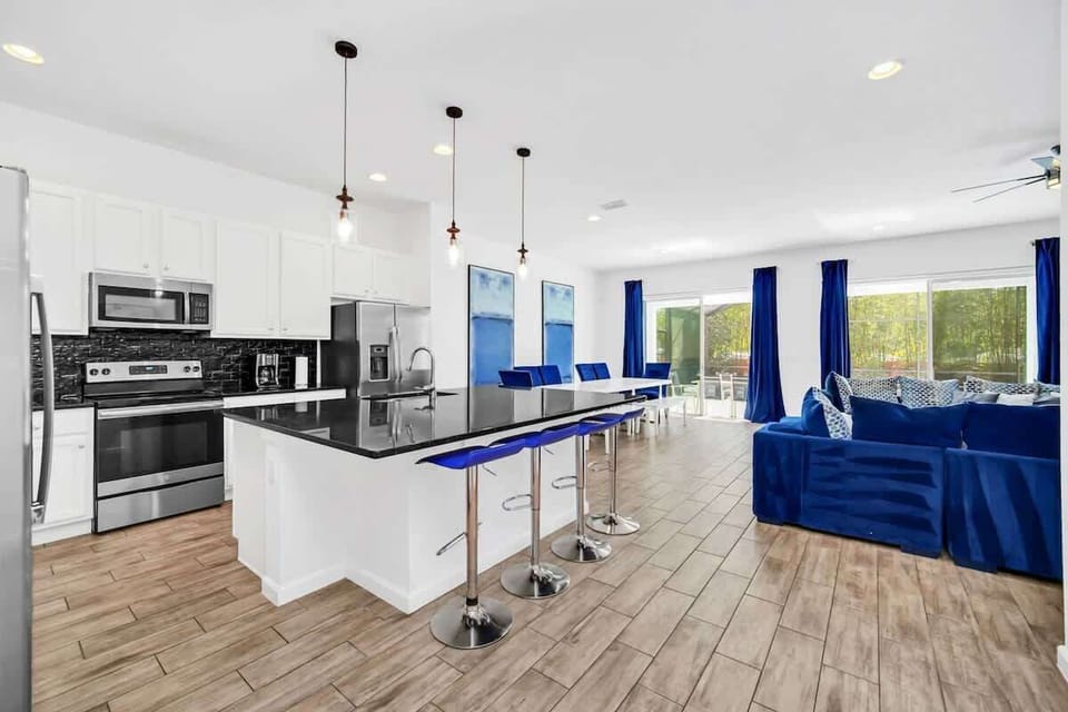 Spacious kitchen