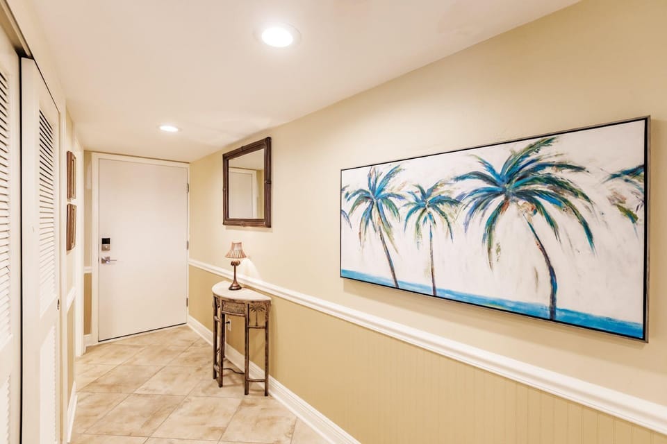 Front door entry hallway