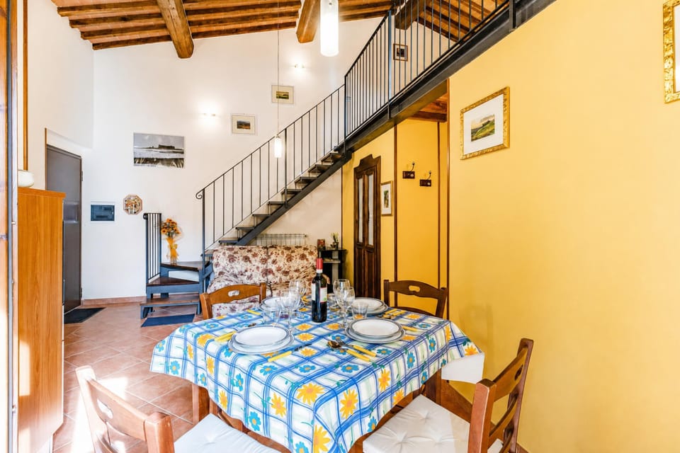 Standard Apartment, 2 Bedrooms, Air conditioning, Mountainside (Tuscan Sun Duplex with Balcony and) | Dining
