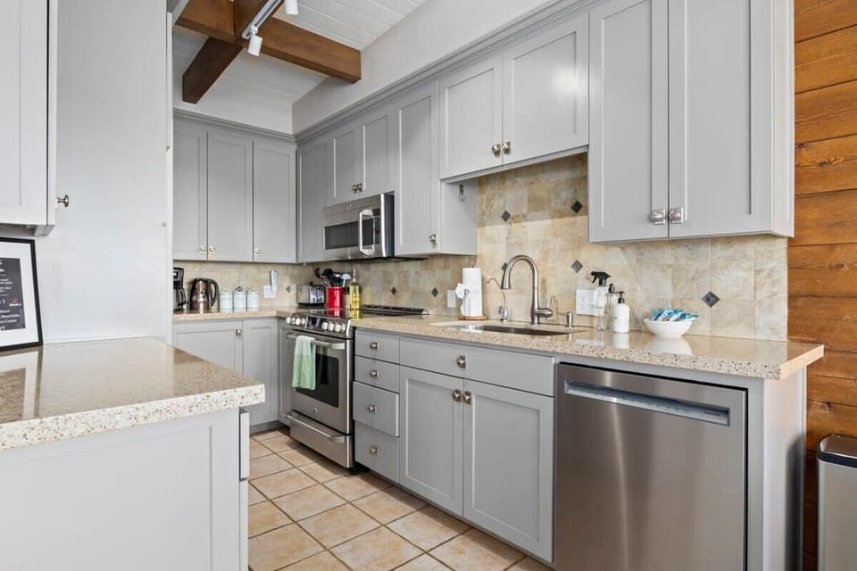 Kitchen - Downstairs