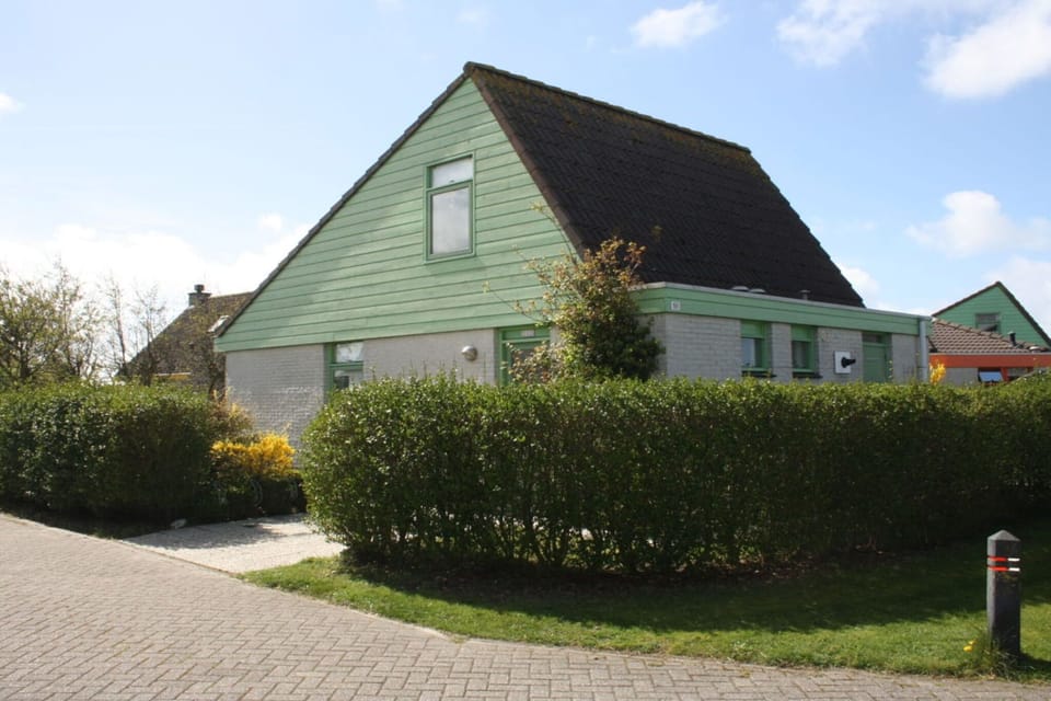 Holiday Home Exterior [winter]