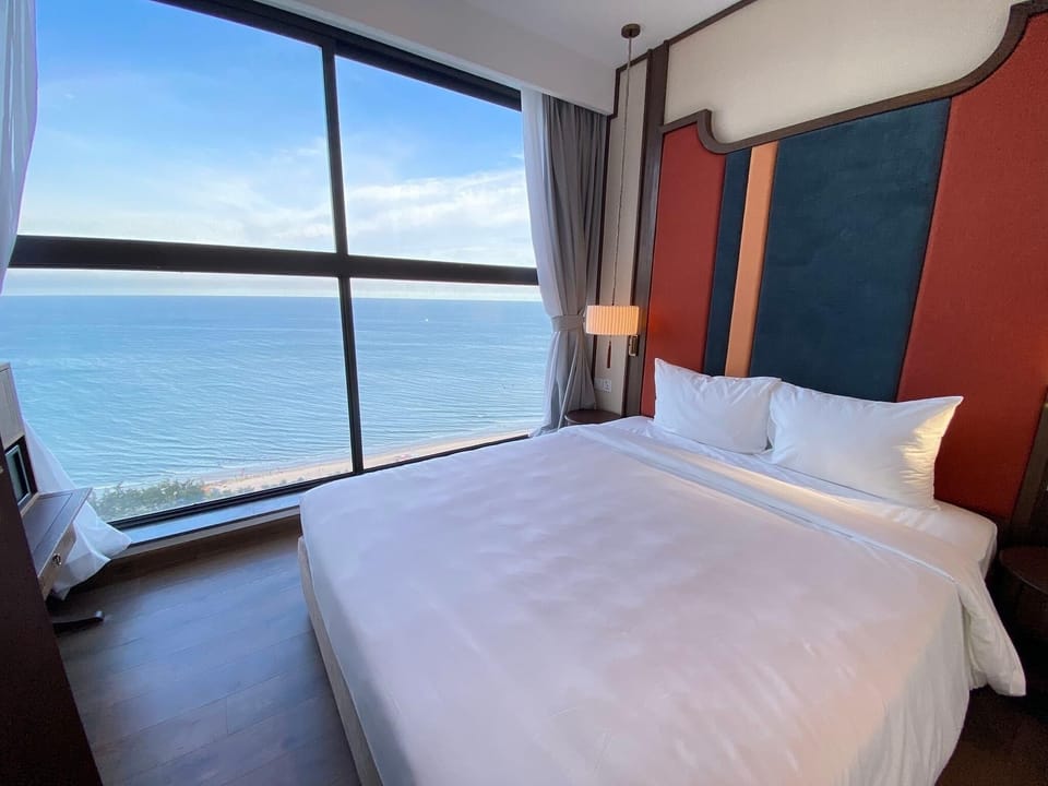 Family Apartment | Minibar, in-room safe, desk, laptop workspace