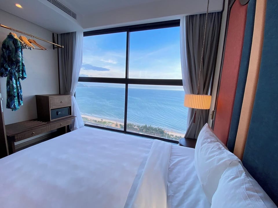 Family Apartment | Minibar, in-room safe, desk, laptop workspace