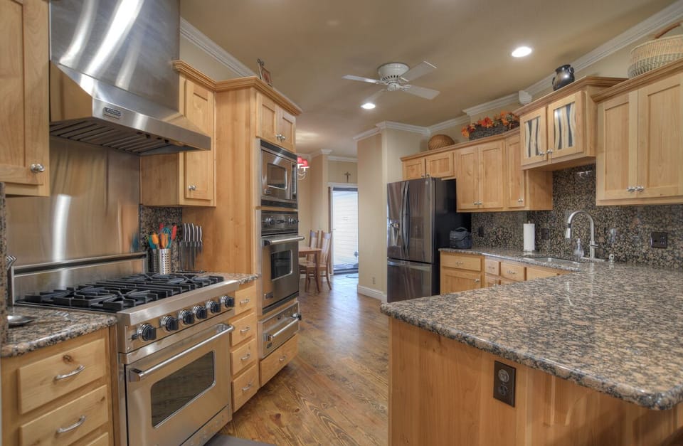 Gourmet Kitchen
